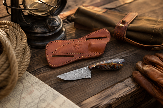 Damascus Steel Pinecone Skinner Knife