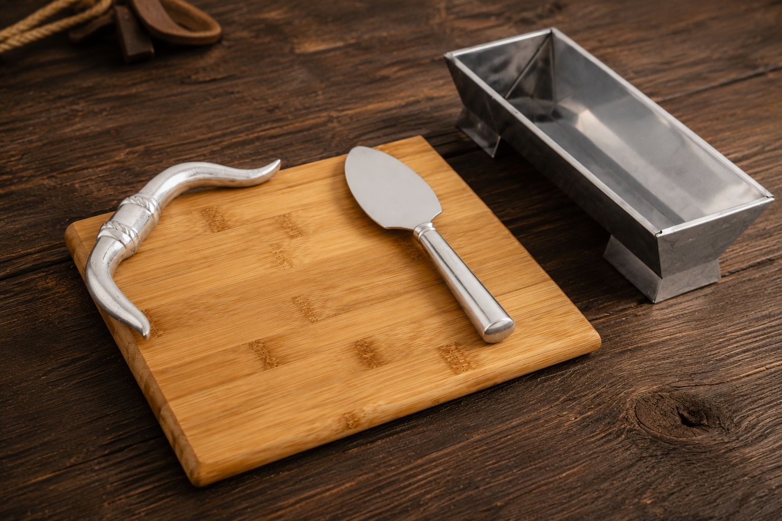 Longhorn Bamboo Cheese Set, front view