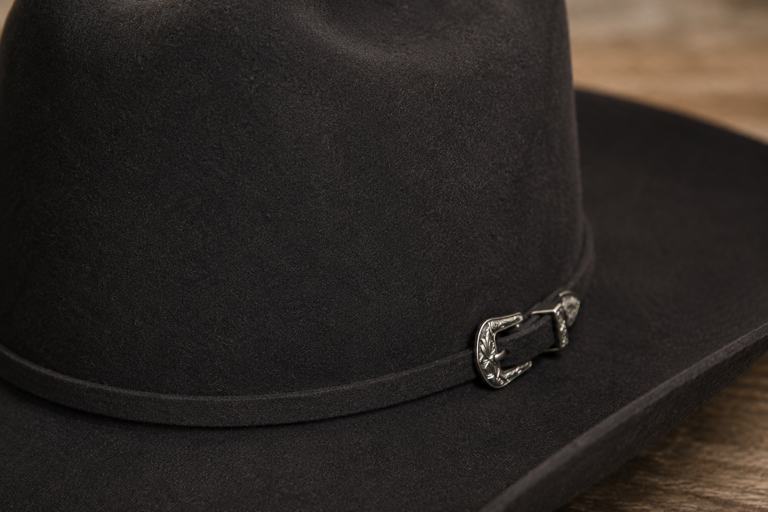 McQ 4X, lifestyle view