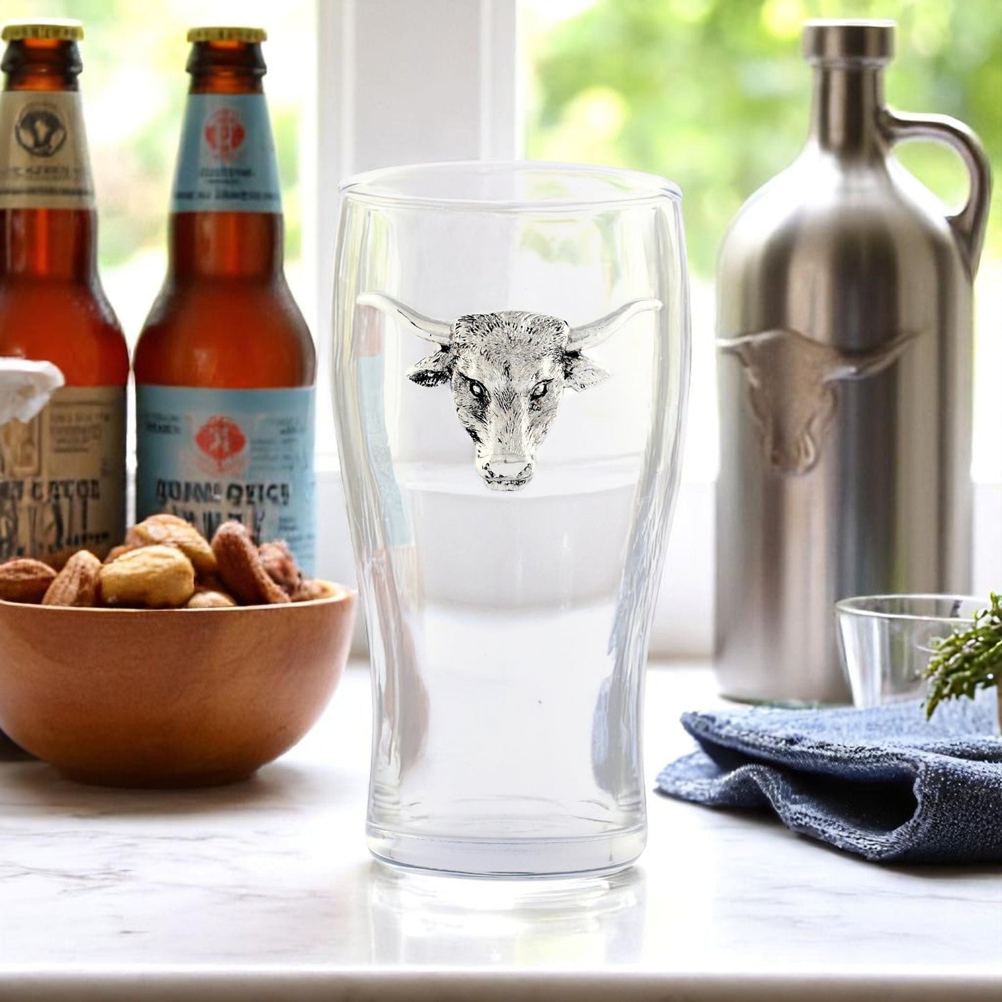 Longhorn Beer Pint Glasses - Set of 4, side view